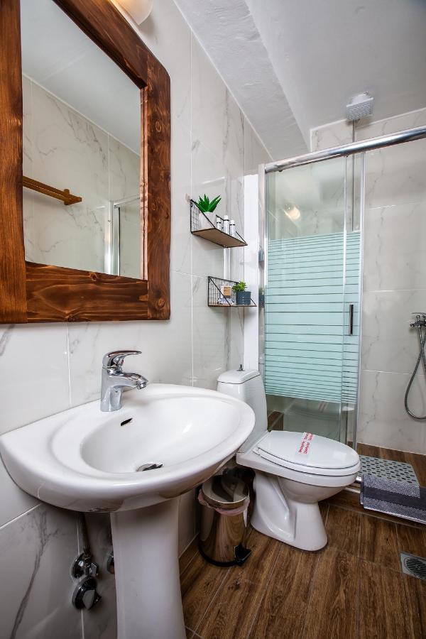 La Noi Guesthouse Samarína 외부 사진